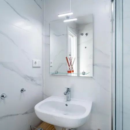 Apartment Fuer 6 Personen Ca 120 Qm In Nerja, Andalusien Costa Del Sol