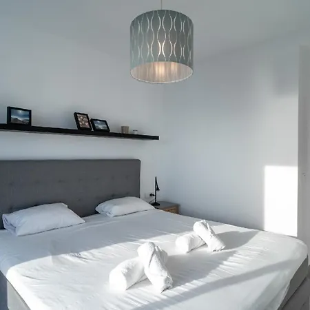 Fuer 6 Personen Ca 120 Qm In Nerja, Andalusien Costa Del Sol Apartment *