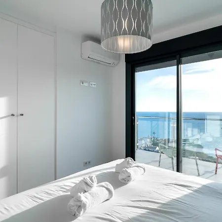 Apartment Fuer 6 Personen Ca 120 Qm In Nerja, Andalusien Costa Del Sol Nerja